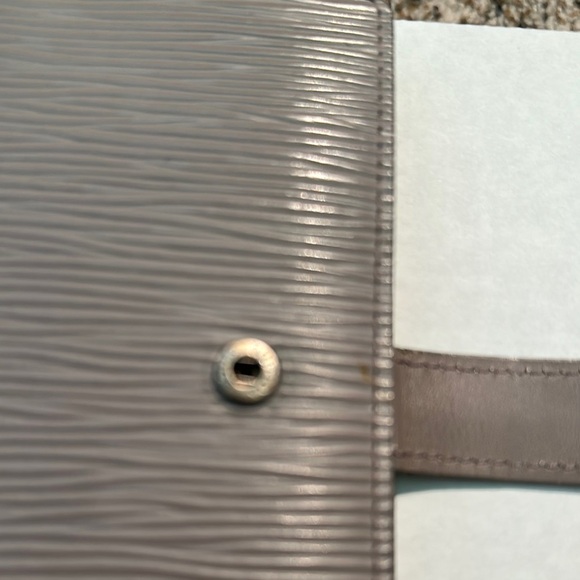 Louis Vuitton Epi Agenda / original papers /address book/ COA - Picture 12 of 16